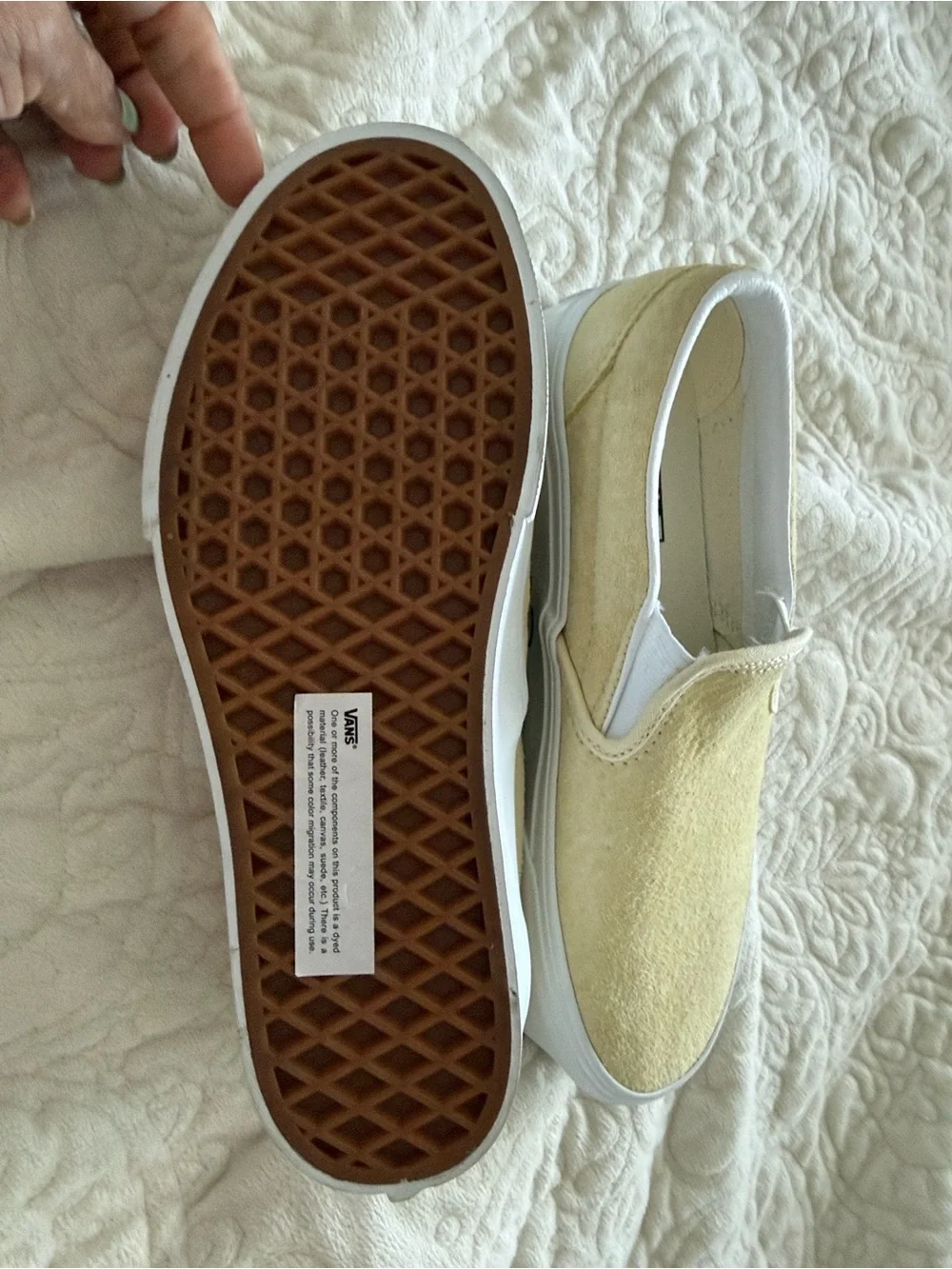 Vans Platform Slip-On in Soft Yellow suede like fabric. Unisex!
